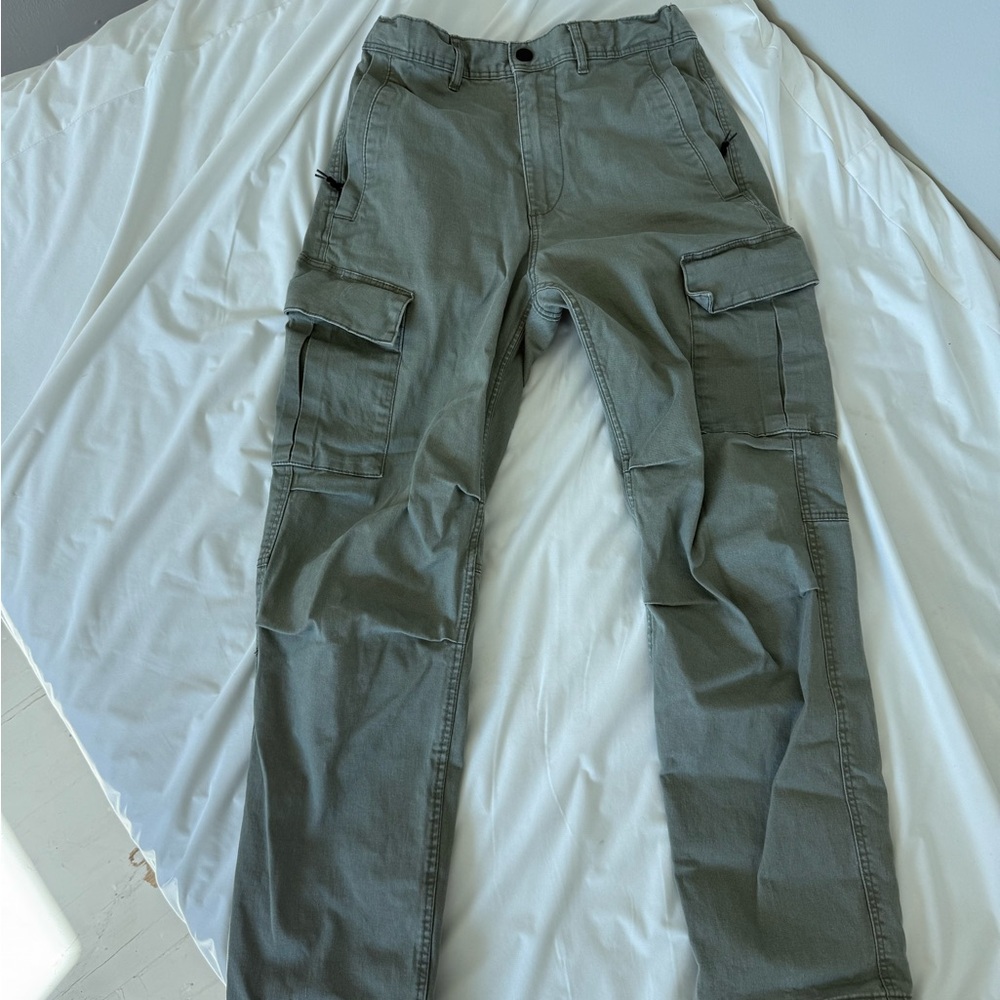 H&M Men's Olive Cargo Pants